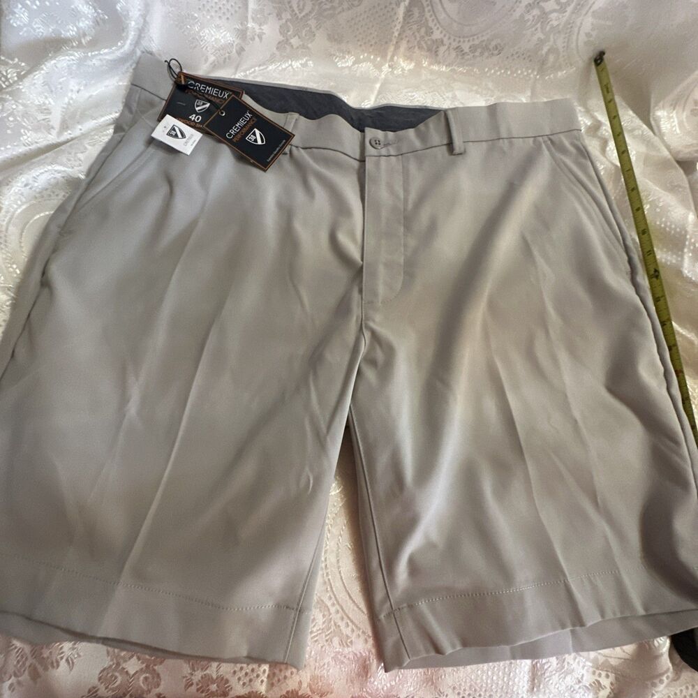 DANIEL CREMIEUX PERFORMANCE SHORTS Gray Sz40
